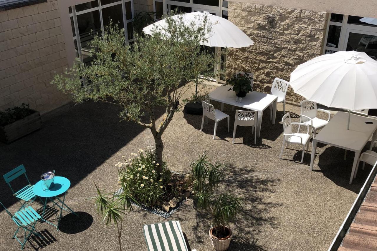 Patio Parc Residence Argenton-l'Eglise ภายนอก รูปภาพ