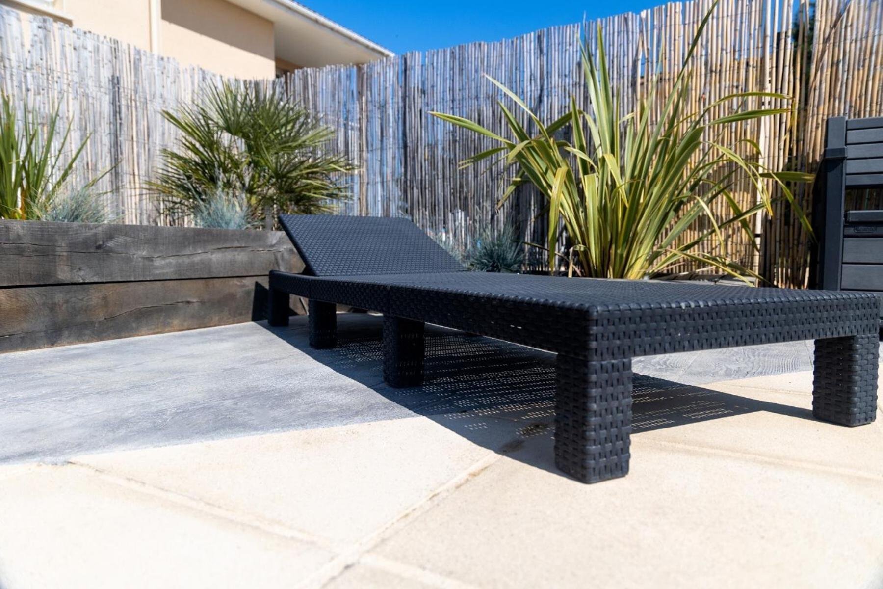 Patio Parc Residence Argenton-l'Eglise ภายนอก รูปภาพ